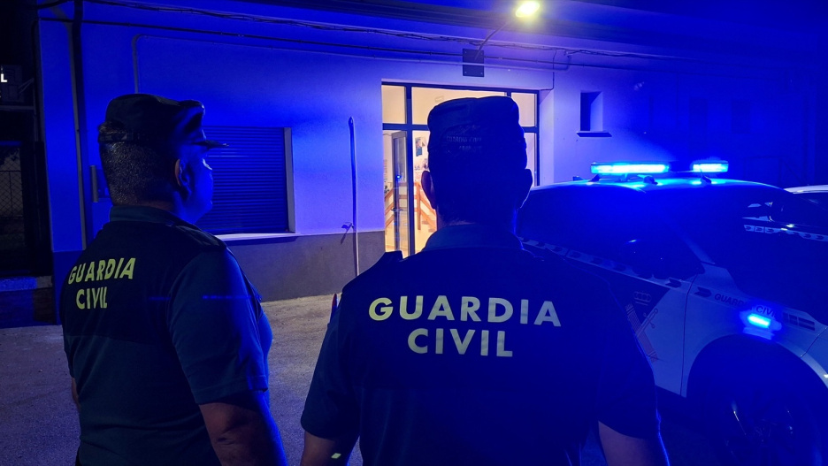 Detenido en Castillo de Garcimuñoz en posesión de 900 gramos de ketamina cuando viajaba en un vehículo.

REMITIDA / HANDOUT por GUARDIA CIVIL
Fotografía remitida a medios de comunicación exclusivamente para ilustrar la noticia a la que hace referencia la imagen, y citando la procedencia de la imagen en la firma
06/7/2026