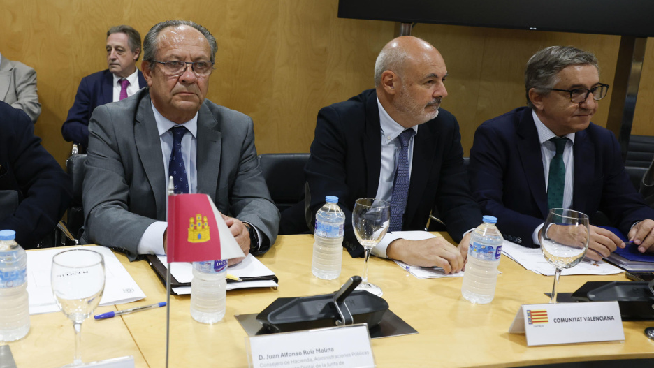 El consejero de Hacienda de Castilla la Mancha, Juan Alfonso Ruiz Molina durante el Consejo de Política Fiscal y Financiera (CPFF).