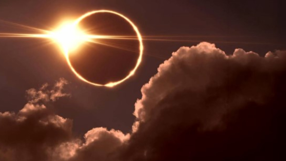 El lunes 12 de agosto se producirá el primer eclipse solar total en 100 años.