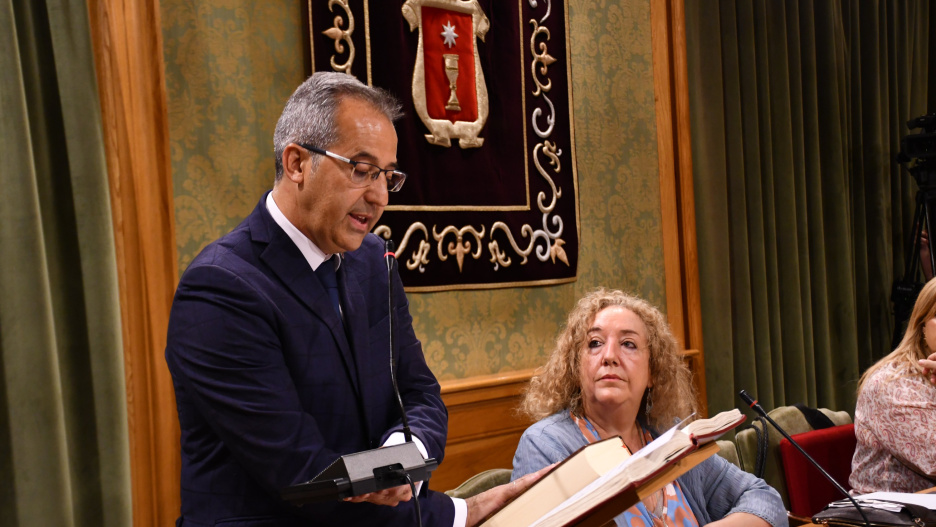 El nuevo concejal de Jesús Alberto Pontones Lahoz.