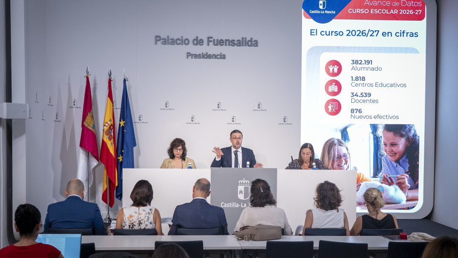 Amador Pastor presenta las novedades del curos escolar 2026-2027