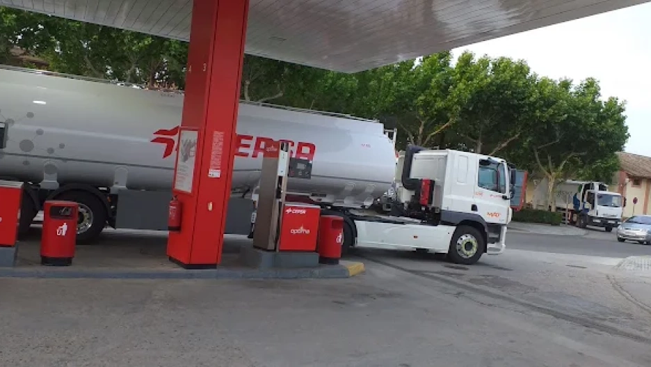Imagen de la gasolinera afectada por el atraco