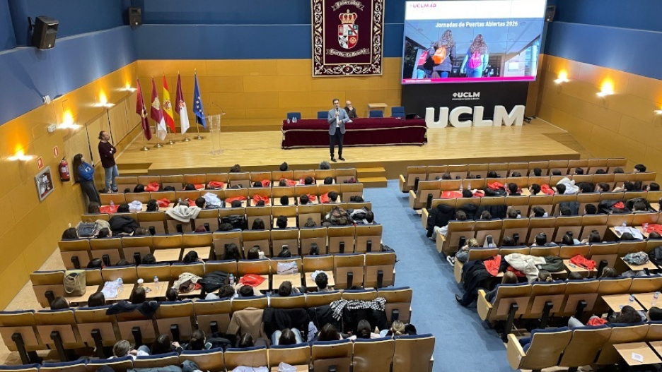 Estudiantes en la UCLM

REMITIDA / HANDOUT por UCLM
Fotografía remitida a medios de comunicación exclusivamente para ilustrar la noticia a la que hace referencia la imagen, y citando la procedencia de la imagen en la firma
30/1/2026
