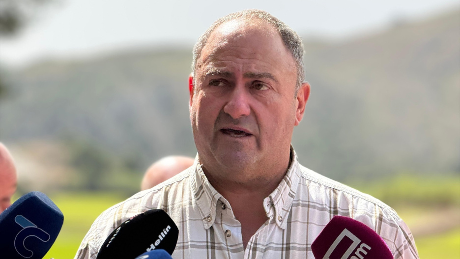 (Foto de ARCHIVO)
El consejero de Agricultura, Ganadería y Desarrollo Rural, Julián Martínez Lizán.