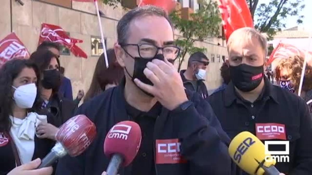 CCOO y UGT vuelven a salir a la calle para pedir que se cumpla con la ...