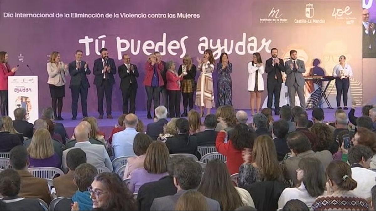 Así ha sido el acto por el Día de la Eliminación de la Violencia contra ...