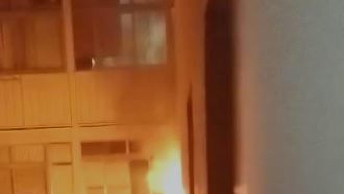Tres ancianos y cuatro policías afectados por inhalación de humo en un ...
