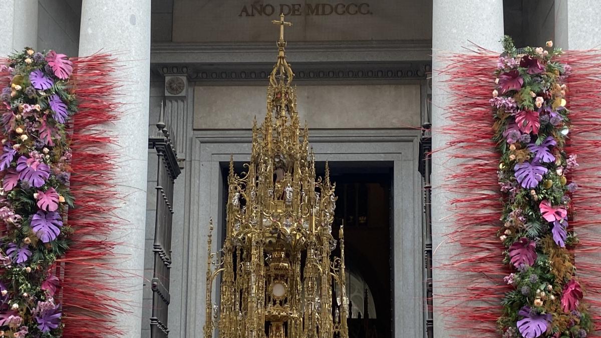 Así ha sido la procesión del Corpus Christi en Toledo