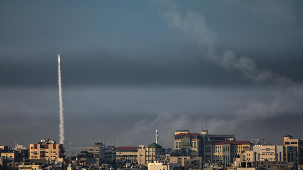 Israel Declara El Estado De Guerra Tras Un Fuerte Ataque De Proyectiles