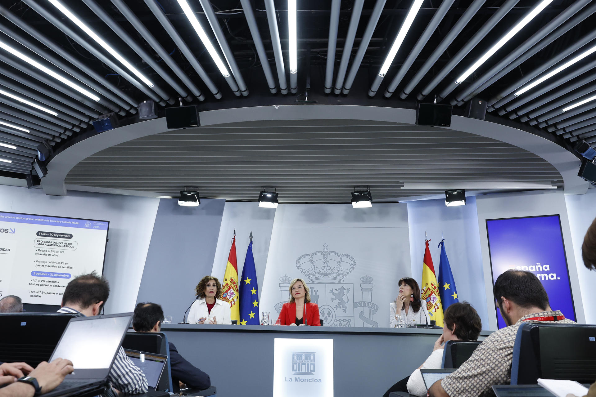 El Gobierno aprueba la subida salarial del 2% para los funcionarios