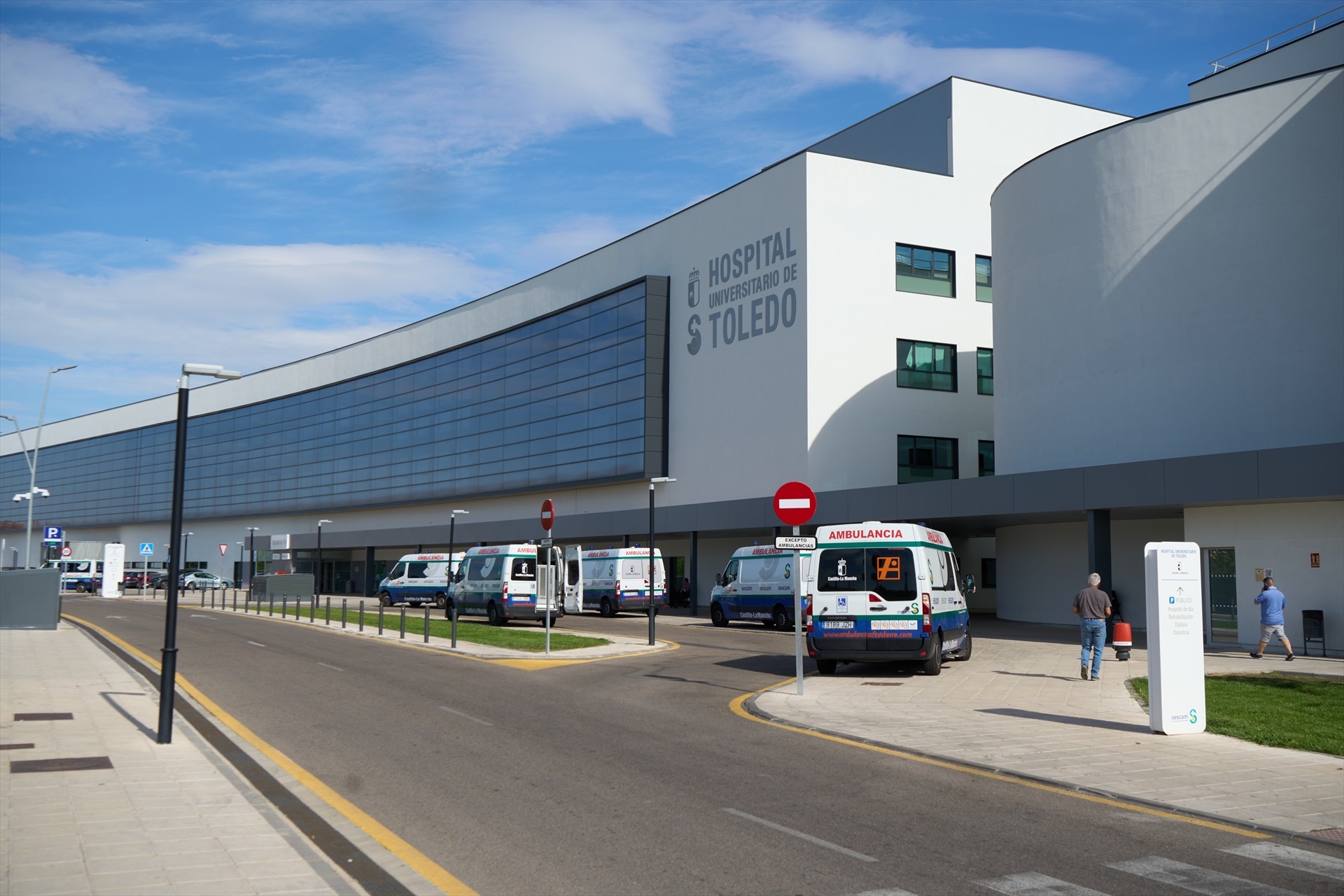 Trasladado al hospital de Toledo un trabajador electrocutado en Escalona